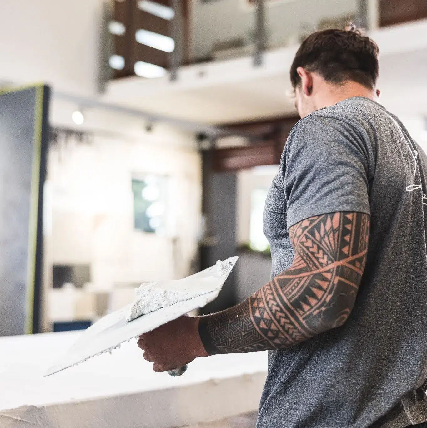 Commercial Construction Industry - Render applicator